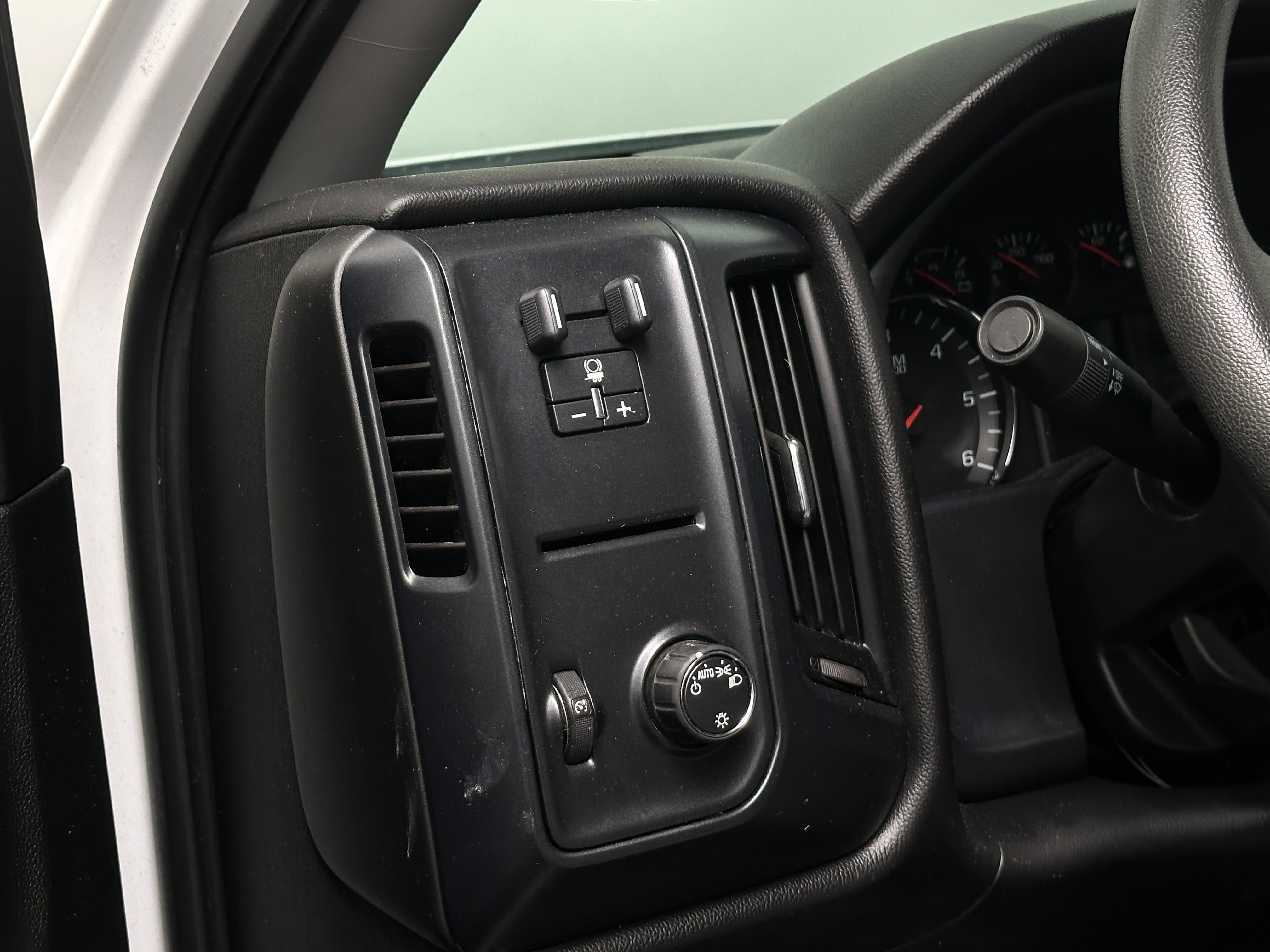 chevrolet silverado 2500hd 2017 1GC2KUEG4HZ154895 image chevrolet silverado 2500hd 2017 1GC2KUEG4HZ154895 image